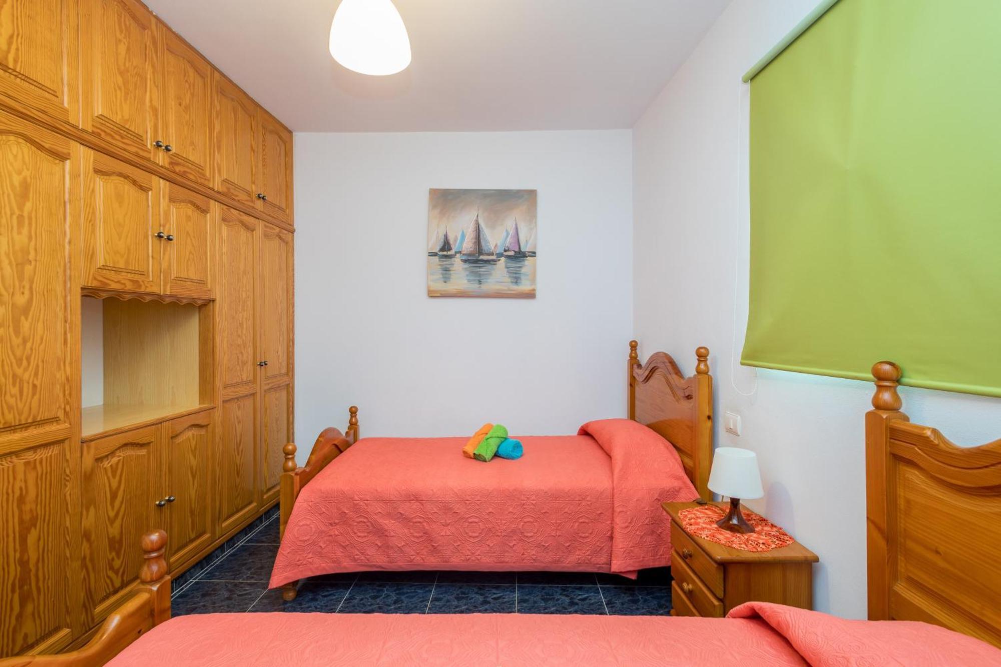 Lightbooking Gadi House Tasarte Terraza Y Barbacoa Exterior photo